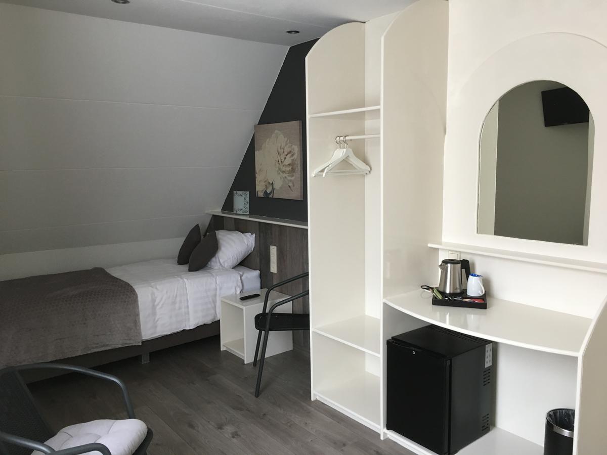 Hotel Plein 10 Zuidzande Eksteriør billede